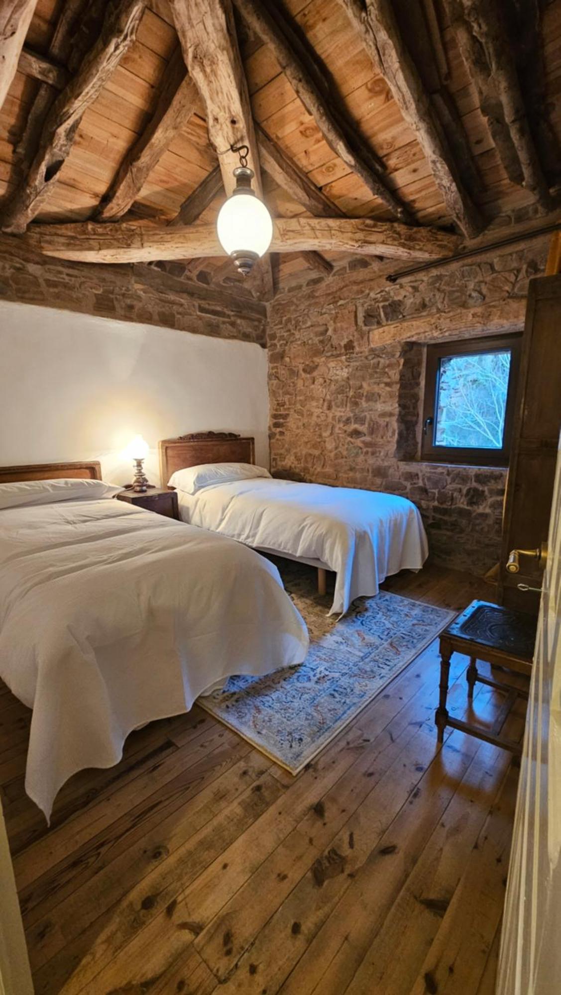 El Najerilla. Casa De Pueblo Hébergement de vacances *