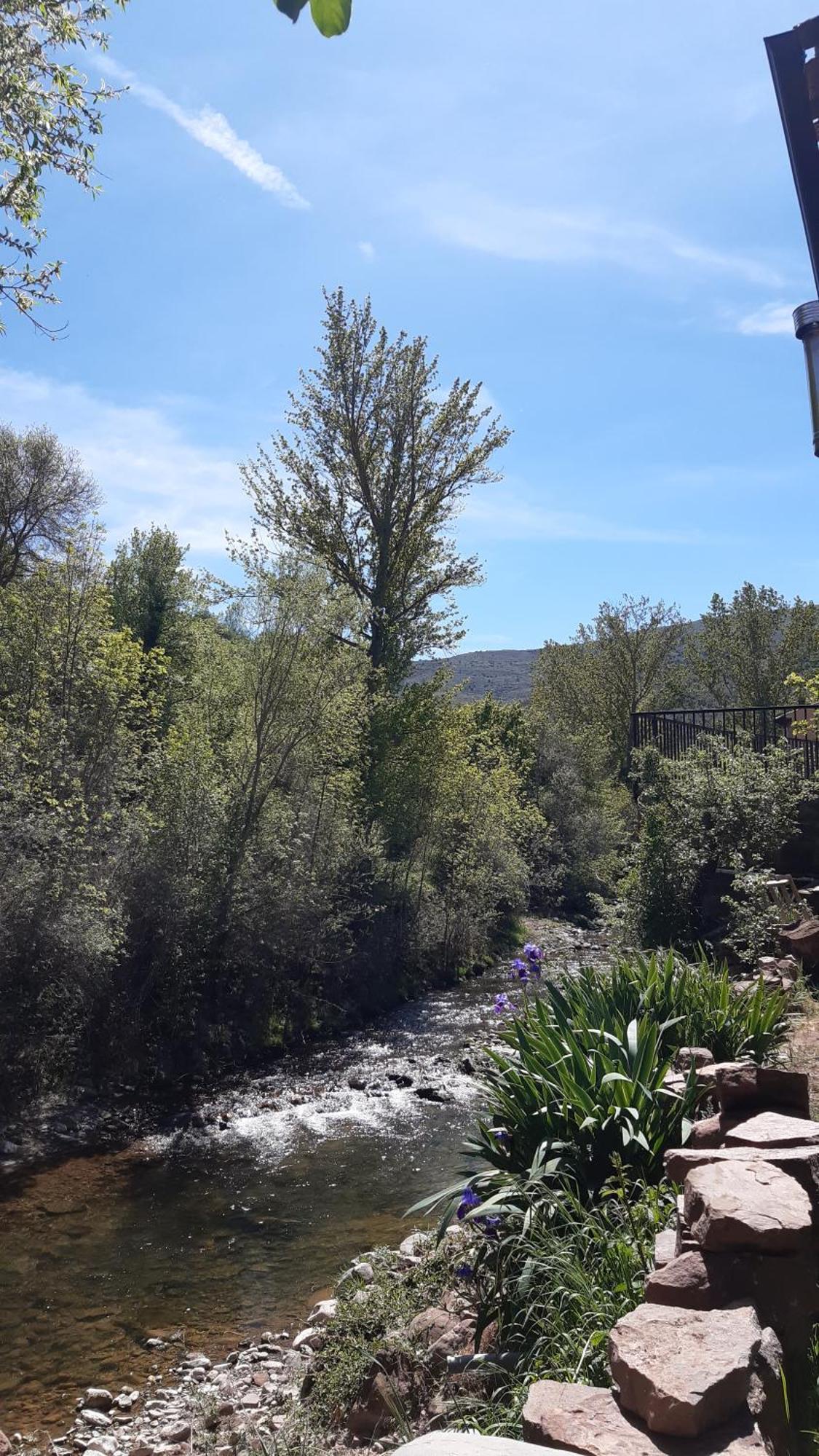 Hébergement de vacances El Najerilla. Casa De Pueblo Villavelayo